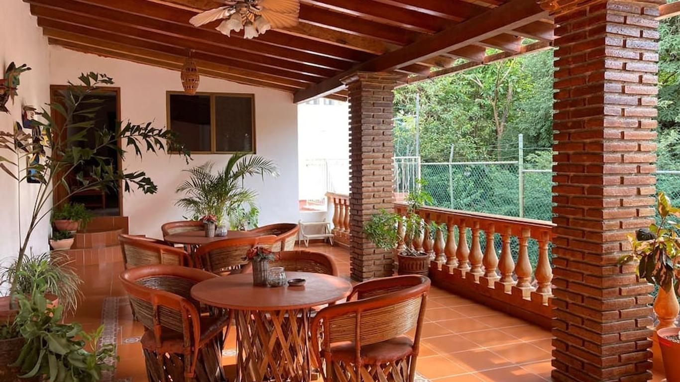 Hostal Casa Blanca