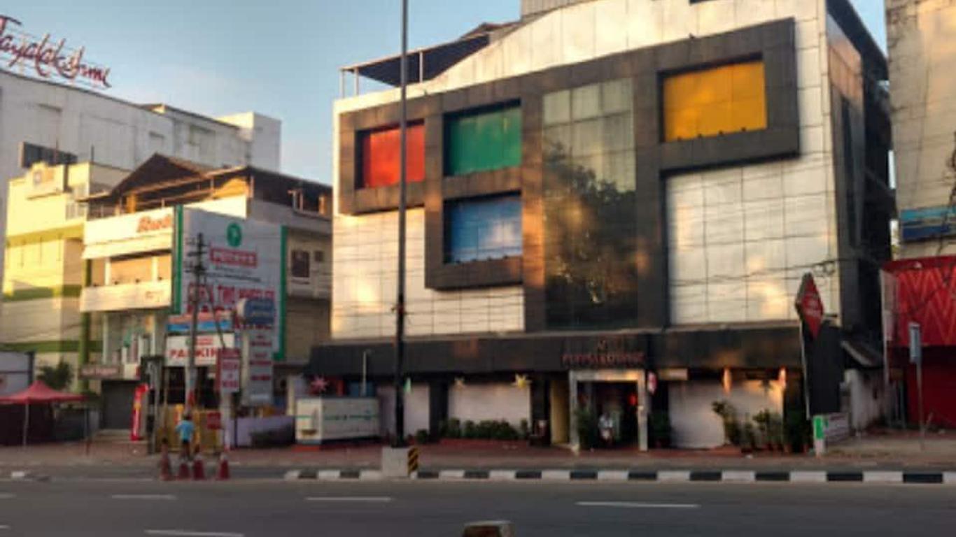 Hotel Safari Thiruvananthapuram