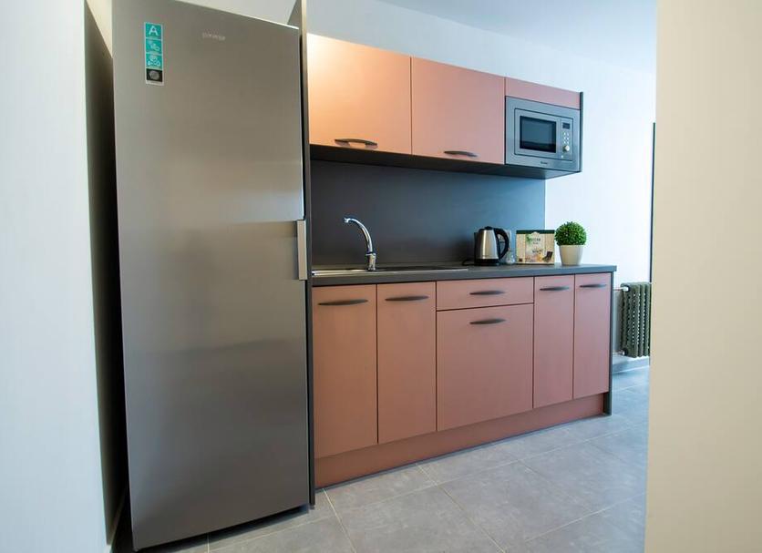 Kitchen Photo