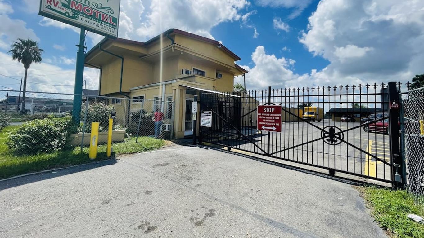 Royal Palms Motel & Rv Park
