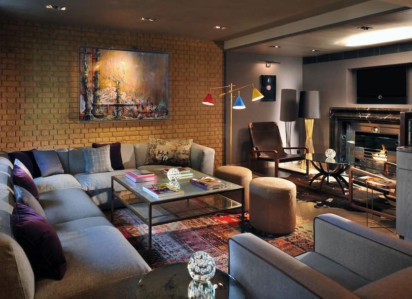 Lounge Photo