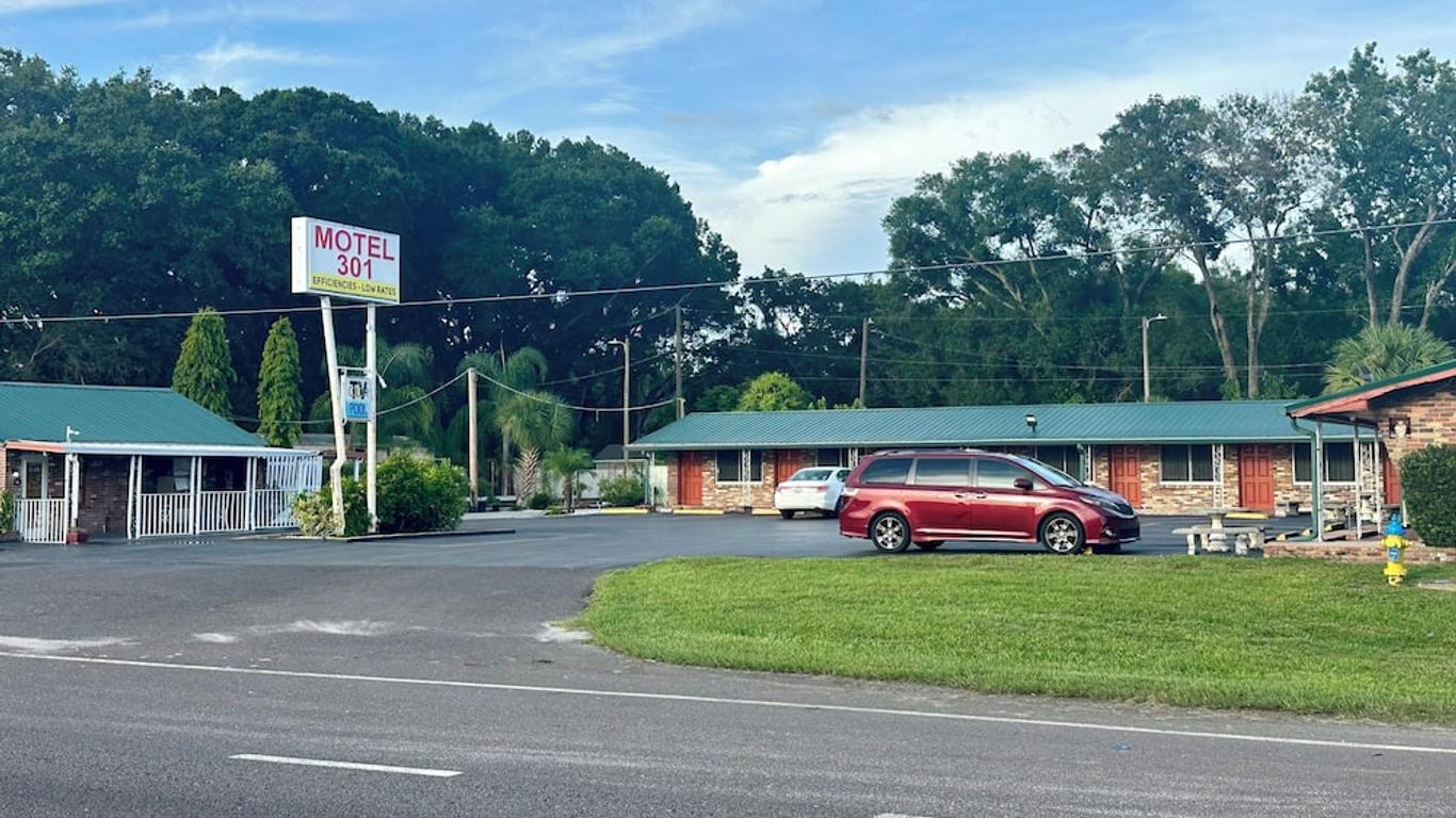 Motel 301