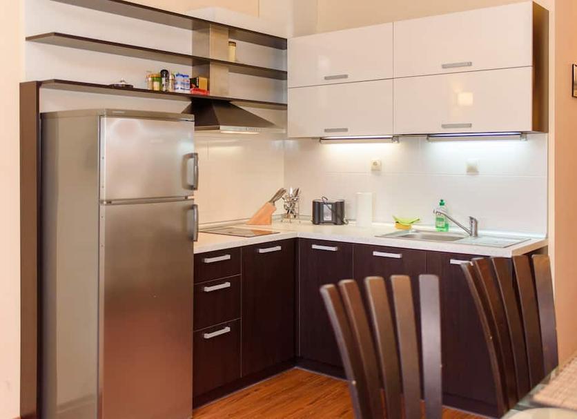 Kitchen Photo