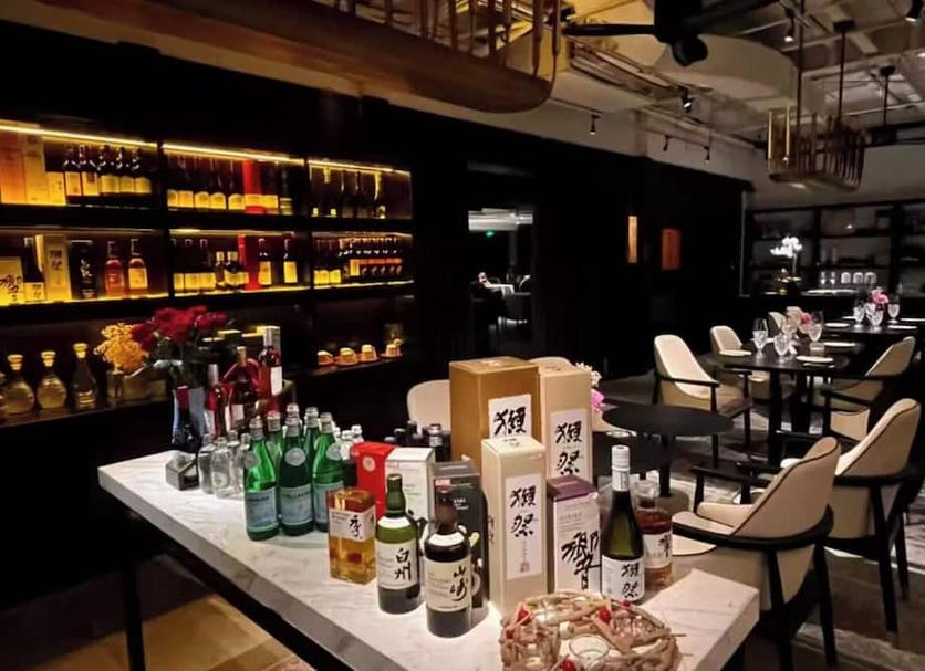 Bar Photo