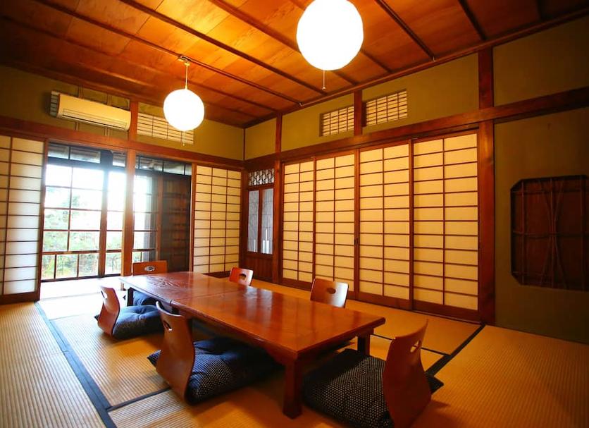 Dining room Photo