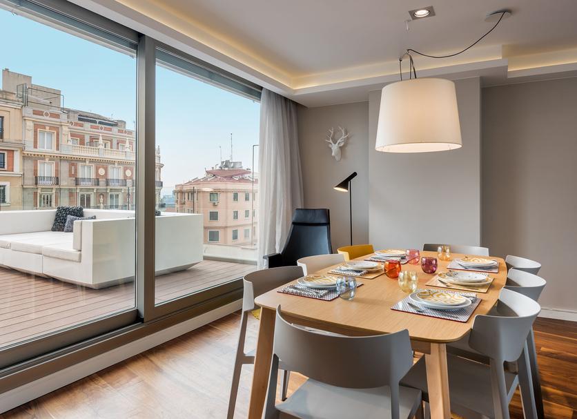 Dining room Photo