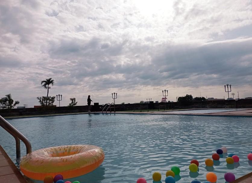 Pool Photo