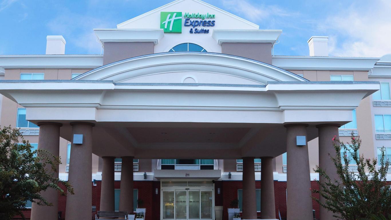 Holiday Inn Express & Suites Columbia-I-26 @ Harbison Blvd, An IHG Hotel