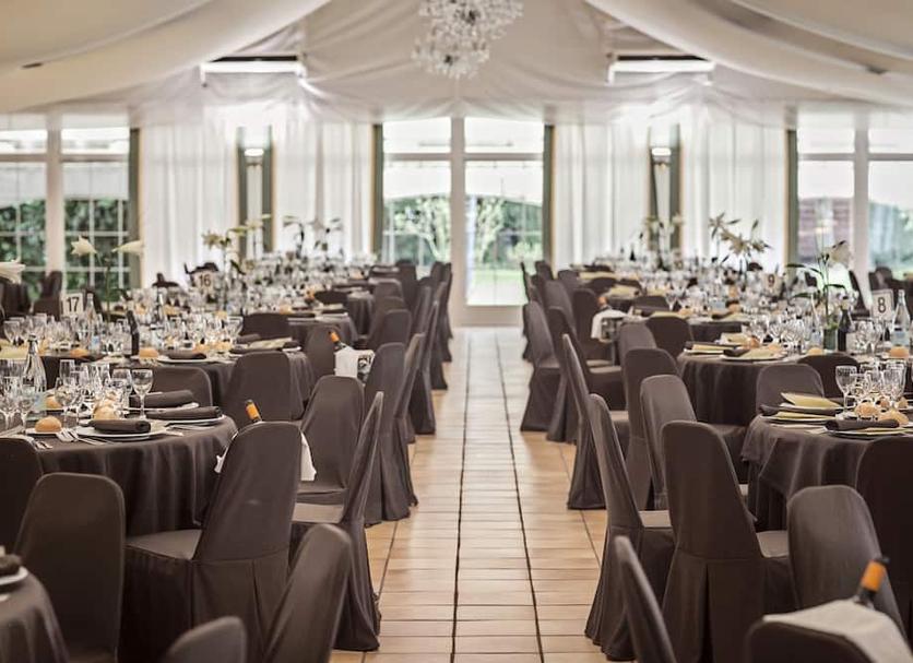Banquet hall Photo