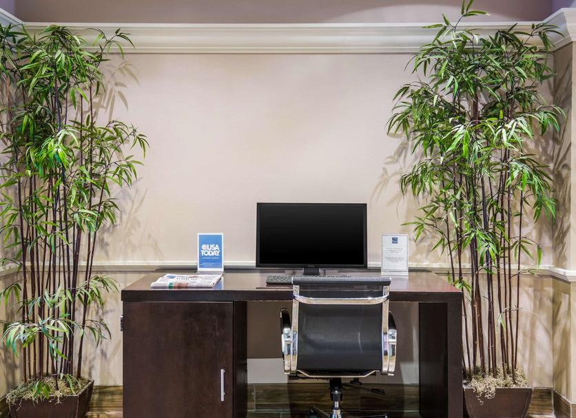 Business center Photo