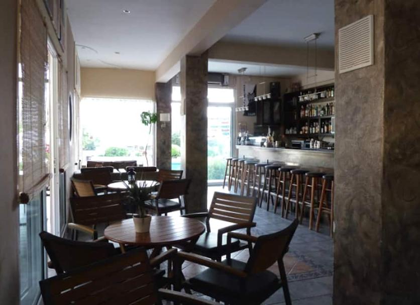 Bar Photo