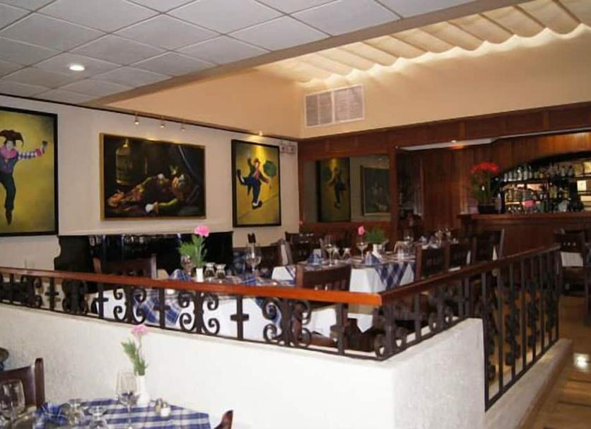 Bar Photo