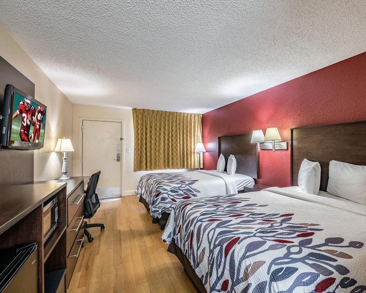Red Inn Orlando South Florida Mall from $43. Orlando Hotel Deals & Reviews - KAYAK