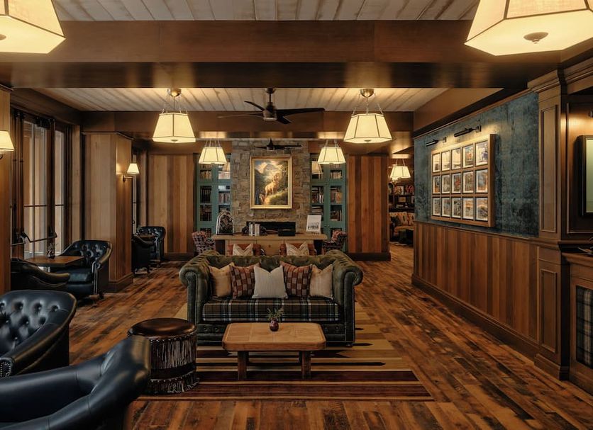 Lounge Photo