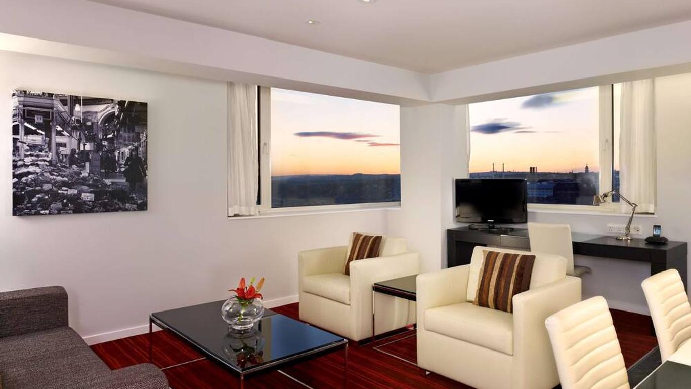 Park Plaza Leeds