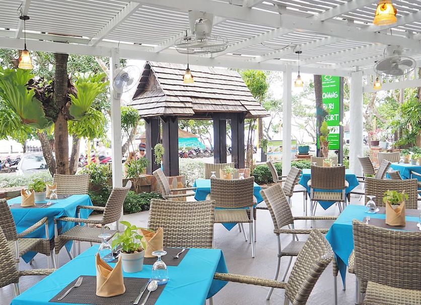 Restaurant Photo
