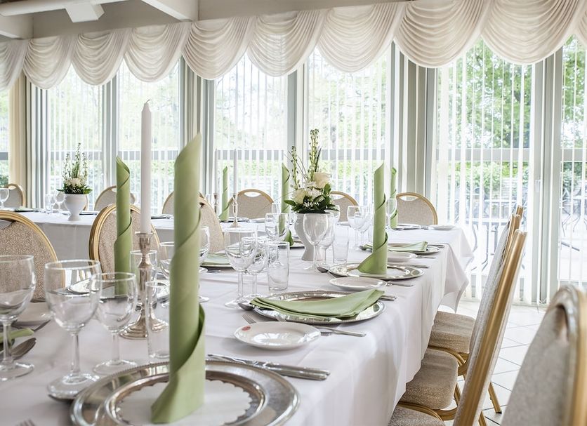 Banquet hall Photo