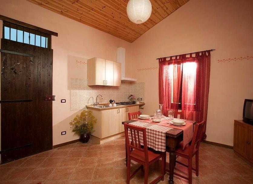 Kitchen Photo