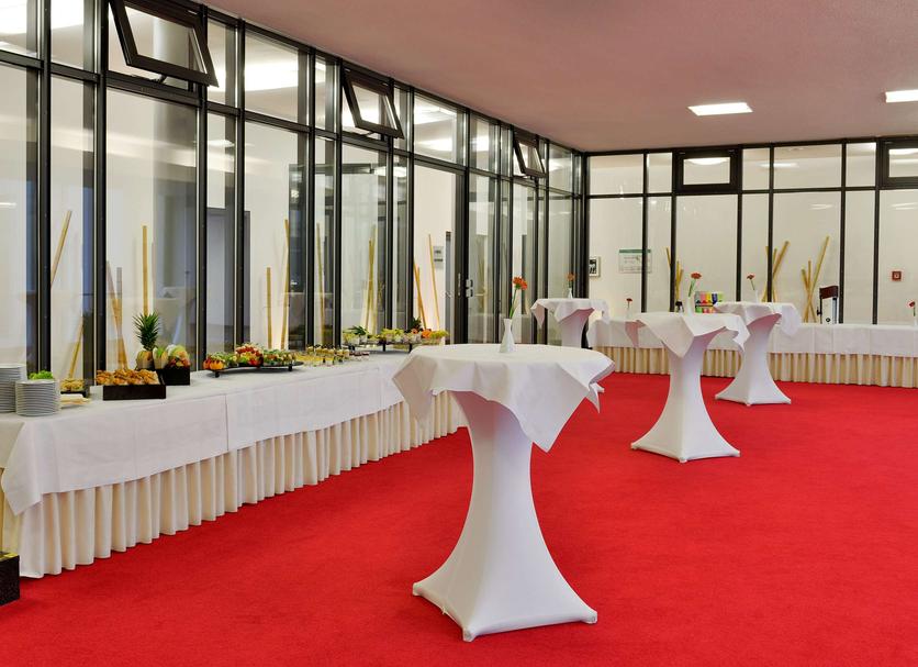 Banquet hall Photo