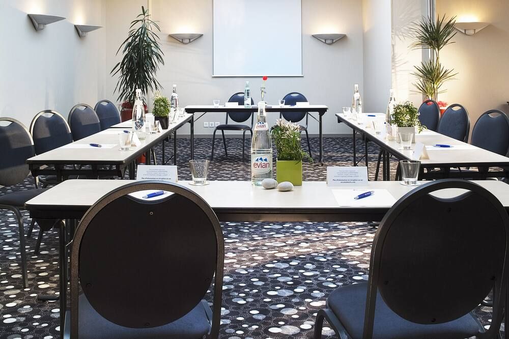 Conference room Photo