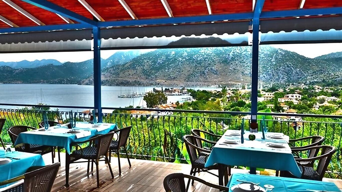 Lacivert Boutique Hotel
