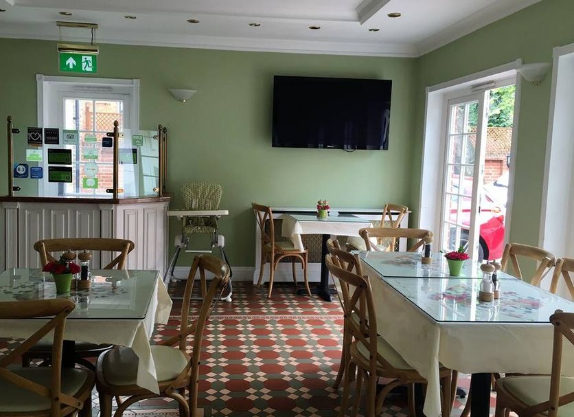 Restaurant Photo