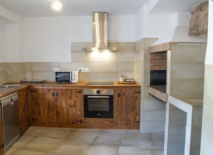 Kitchen Photo