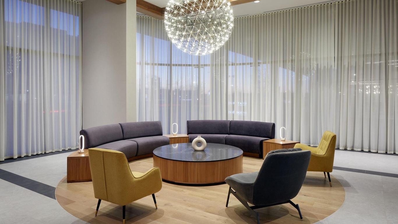 Residence Inn by Marriott Montreal Midtown