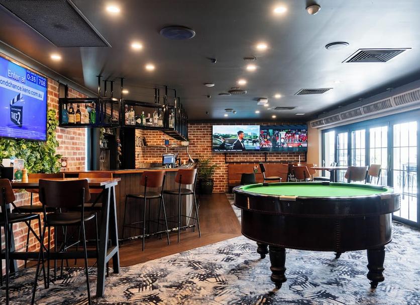 Bar Photo