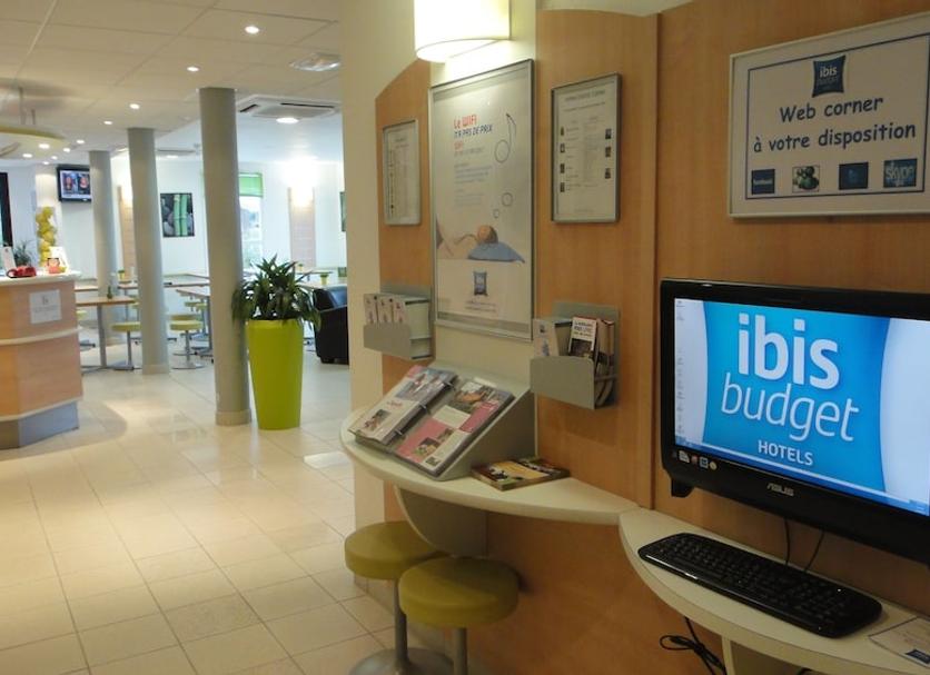 Business center Photo