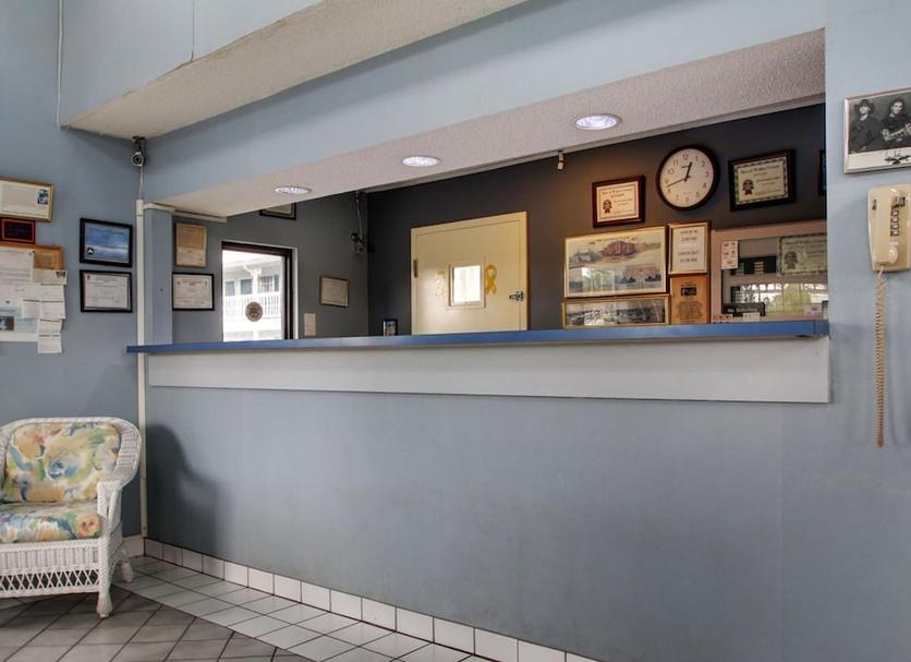 Front desk Photo