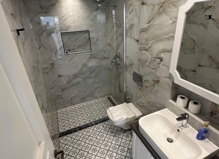 Bathroom Photo