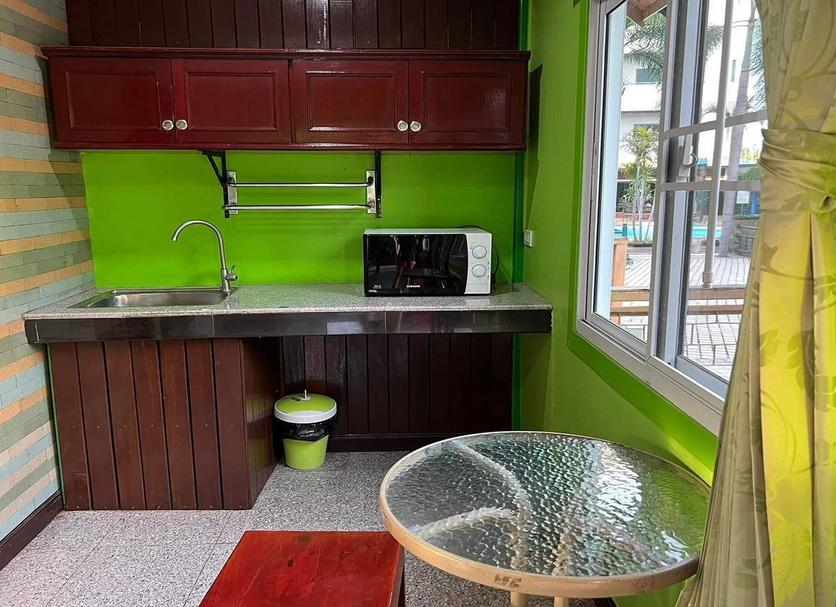 Kitchen Photo