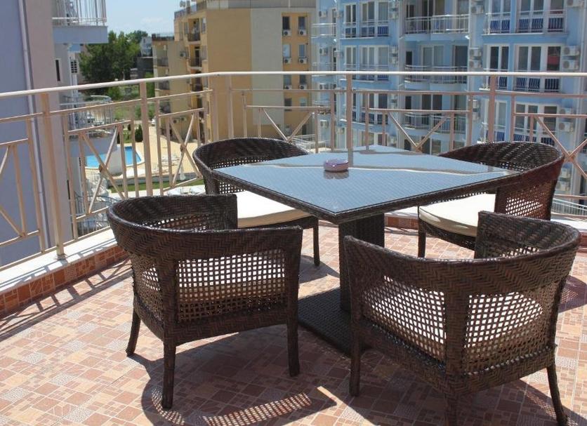Balcony Photo