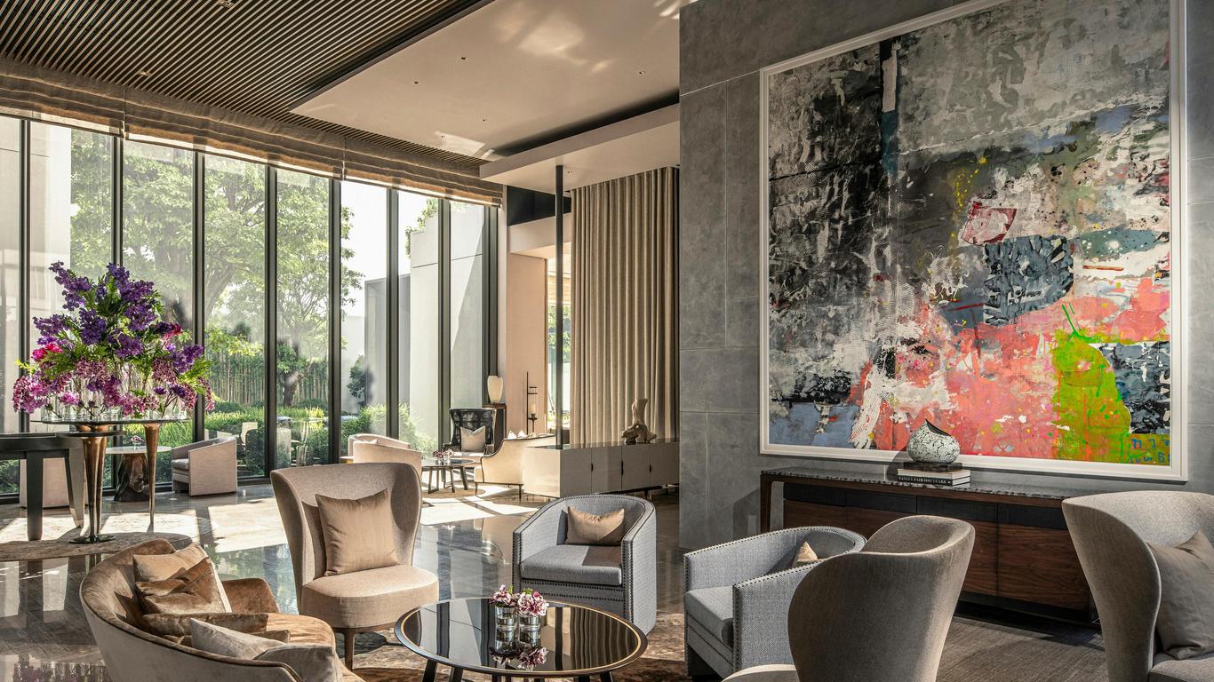 Four Seasons Hotel Bangkok at Chao Phraya River