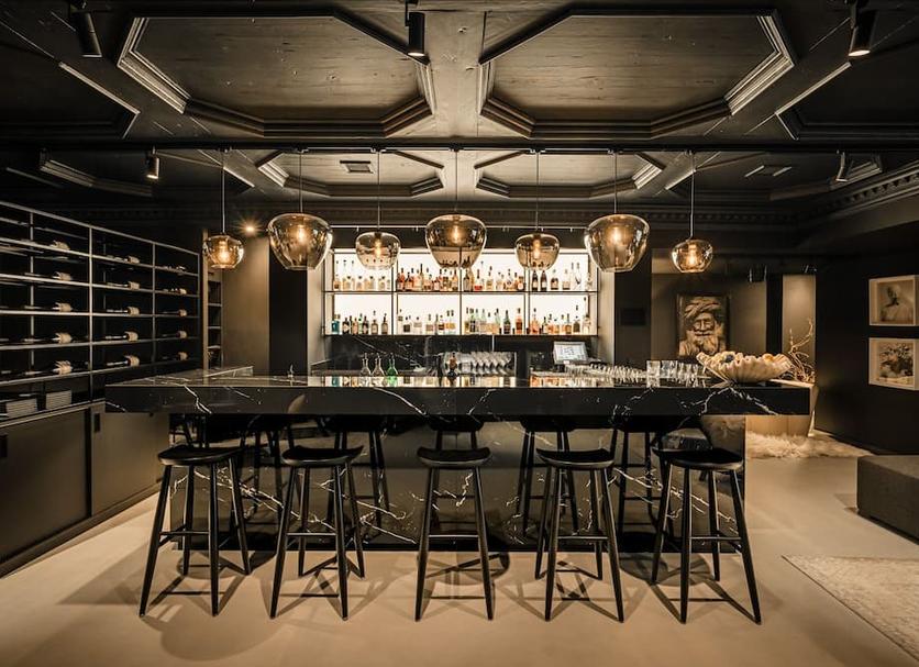 Bar Photo