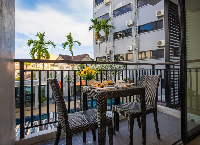 Balcony Photo