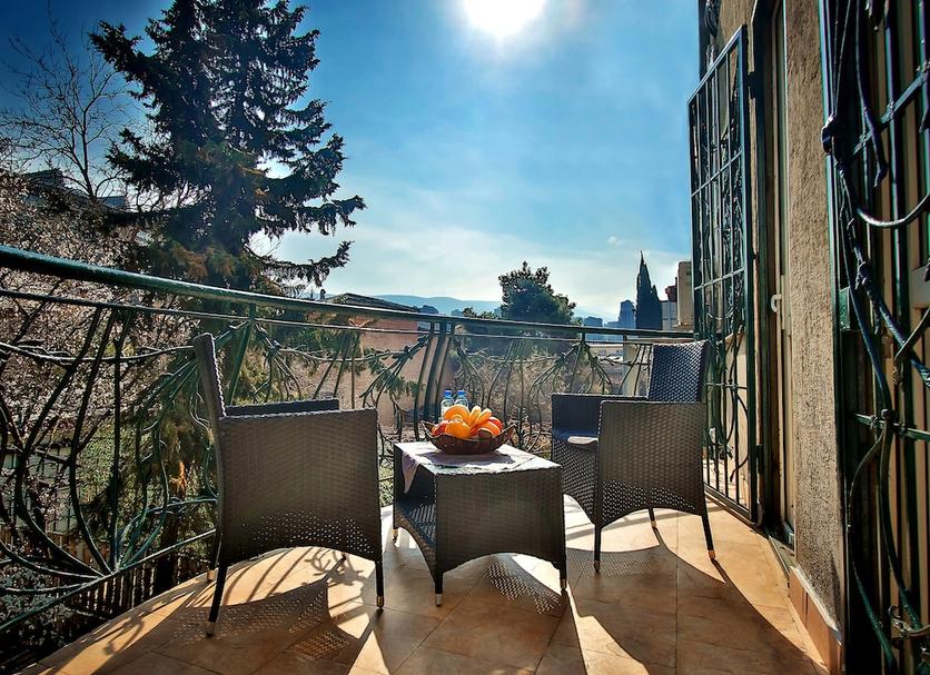 Balcony Photo