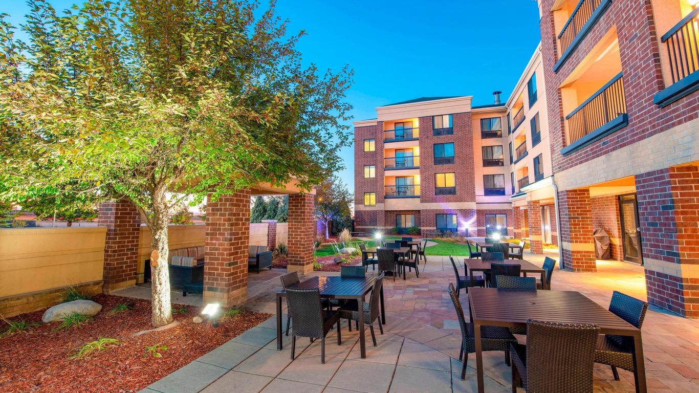 Courtyard by Marriott Denver South/Park Meadows Mall from $73. Englewood  Hotel Deals & Reviews - KAYAK