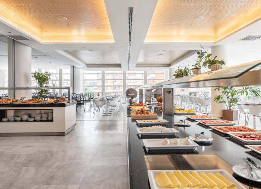 Buffet Photo