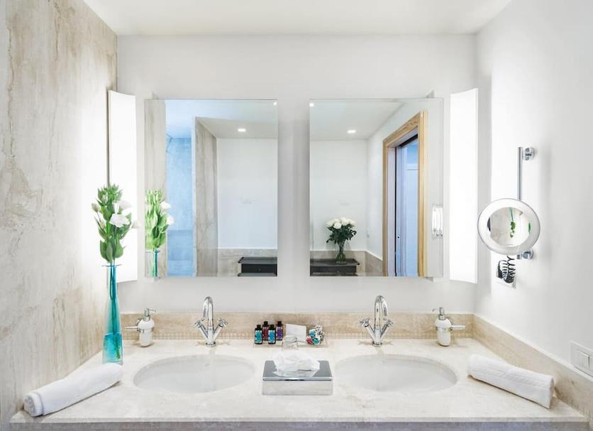 Bathroom Photo