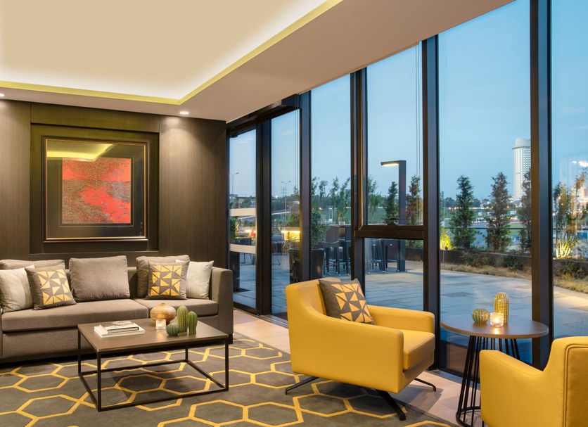 Lounge Photo
