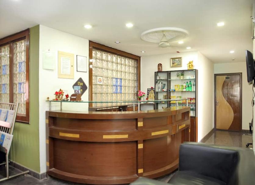 Front desk Photo