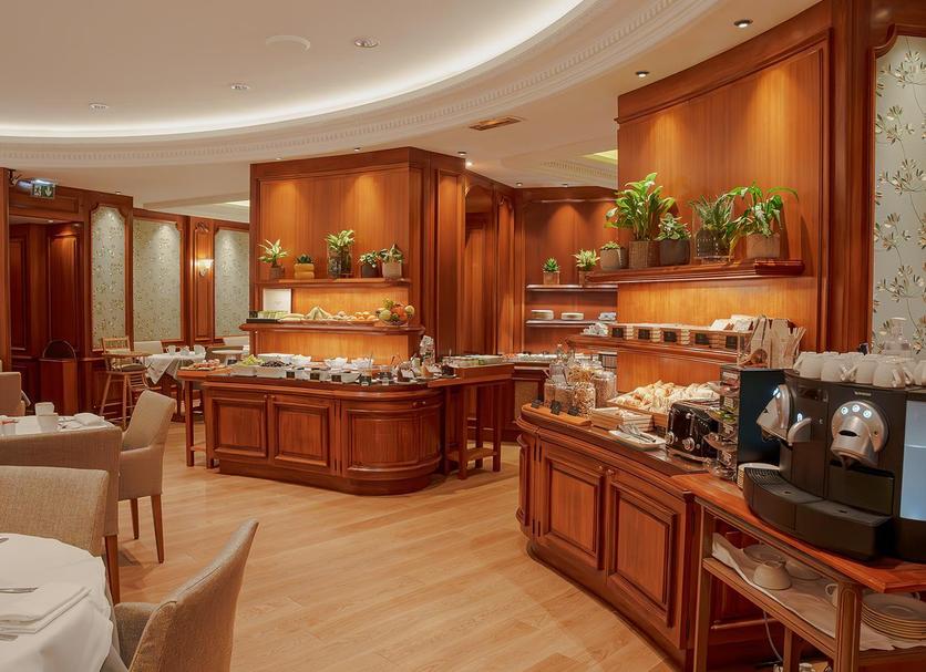 Buffet Photo