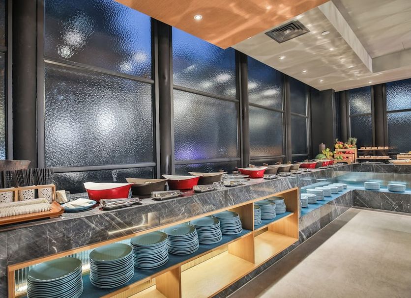 Pagoda Hotel Hangzhou West Lake Wulin buffet dining area with open food counter in Hangzhou