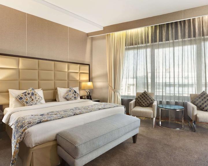 Howard Johnson By Wyndham Bur Dubai From 70 Dubai Hotels Kayak