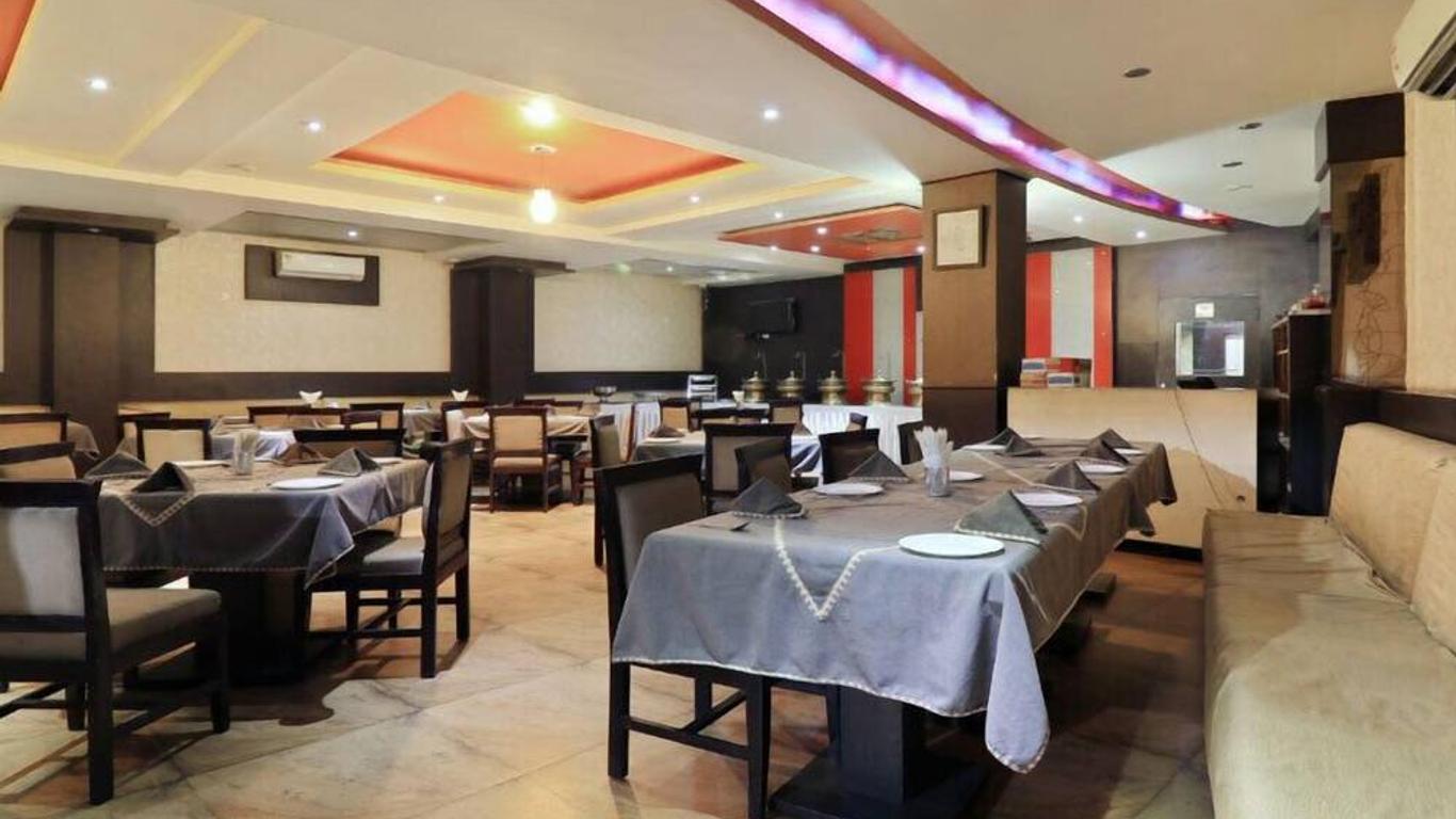 Jypore Saffron Inn & Suites