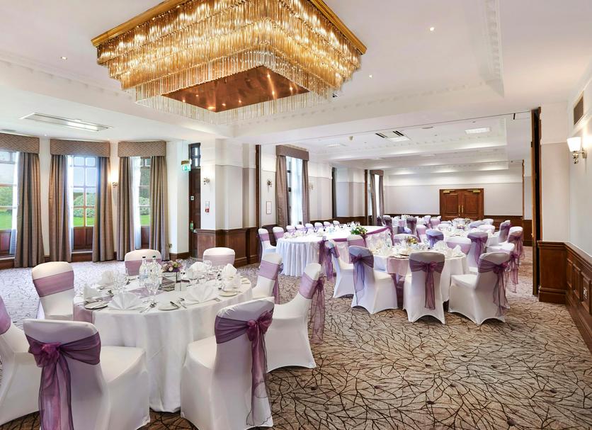 Banquet hall Photo