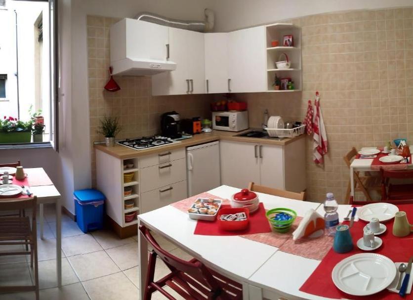 Kitchen Photo