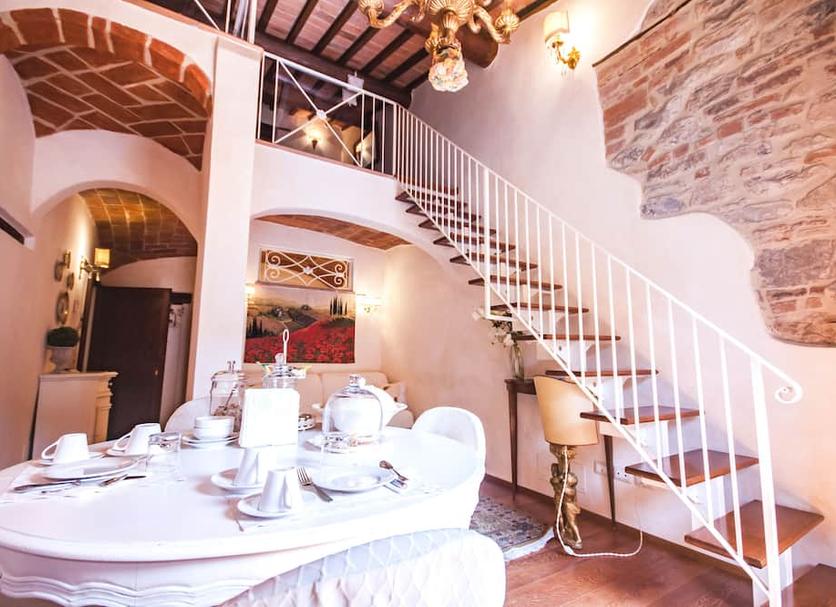Dining room Photo